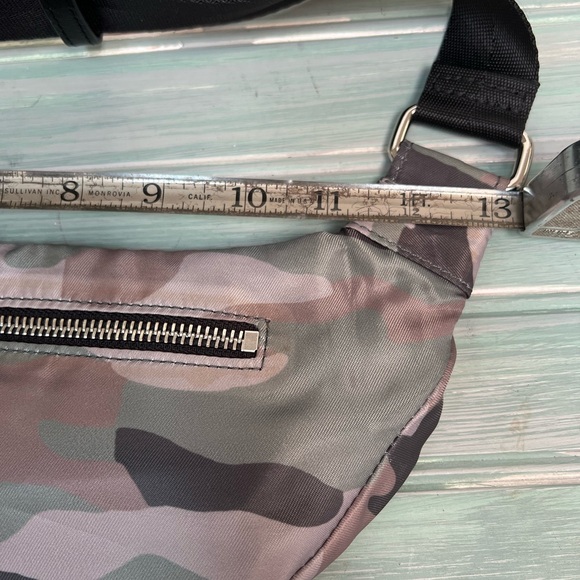 Rebecca Minkoff Camo Chest / Fanny Pack NWOT - Picture 12 of 14